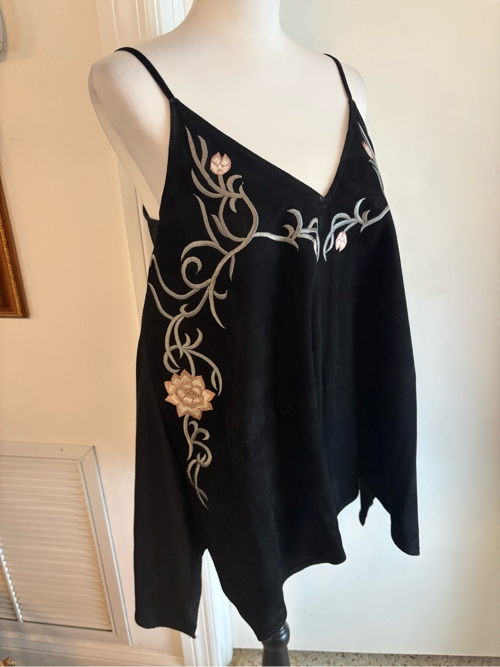AS by DF Black Leather Suede Embroidered Camisole Top! Designer! Excellent! Med
